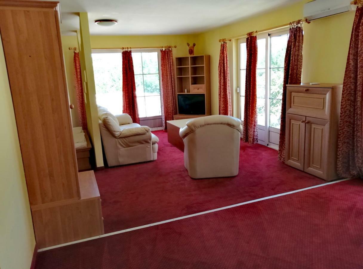 Apartmani Simon Lopar Pokój zdjęcie
