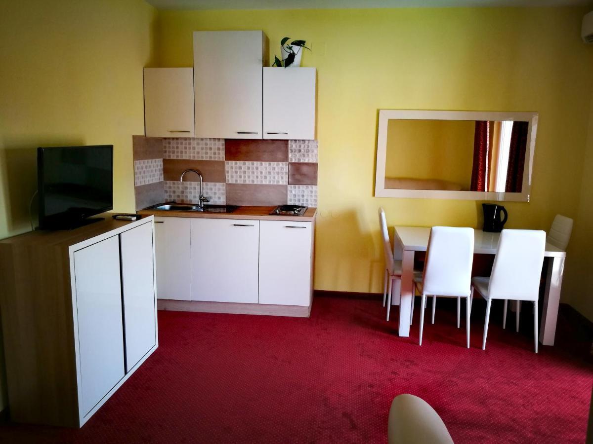 Apartmani Simon Lopar Zewnętrze zdjęcie